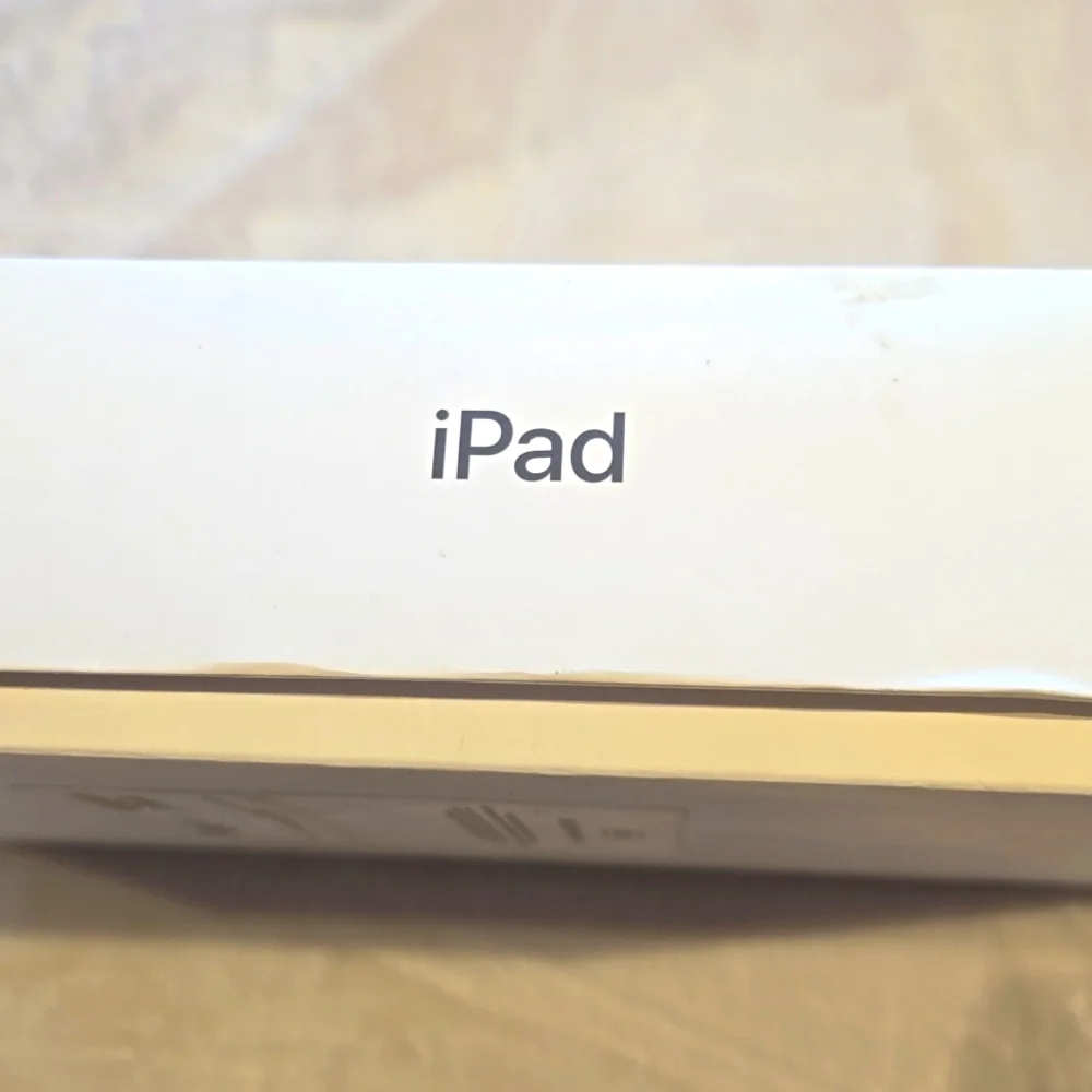 Empty Box IPAD - Picture 5 of 7